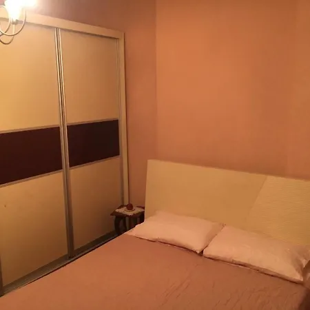 Opari Apartament Apartment *